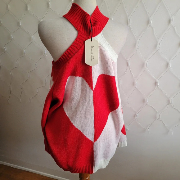 Vine & Love Sweater / Hearts / Cold Shoulder / Size Large / NWT - Picture 5 of 8